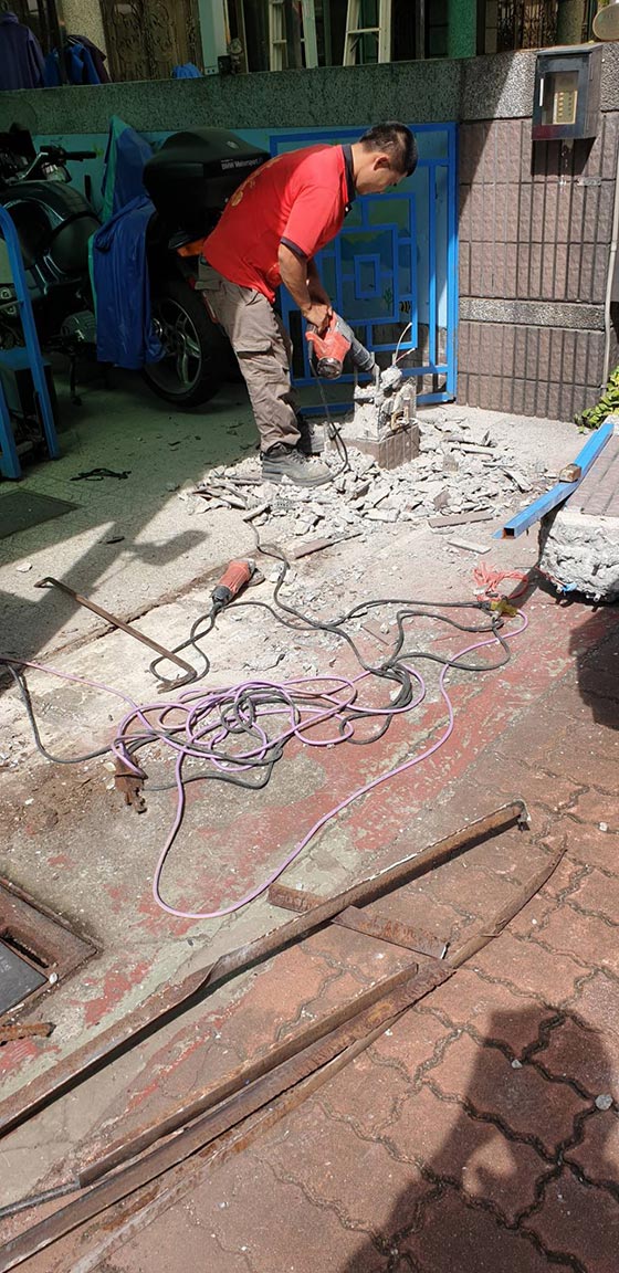 �x�_���ۤu�{