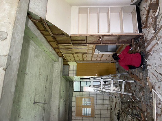 �y��ù�F�