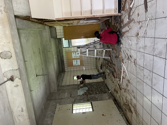 �y��ù�F�