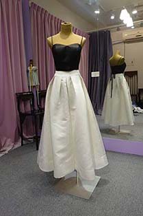 台南婚紗禮服出租-自由搭配系列禮服搭配白色褲子