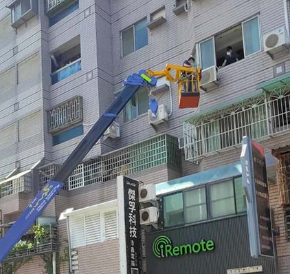 台南吊車-外牆作業