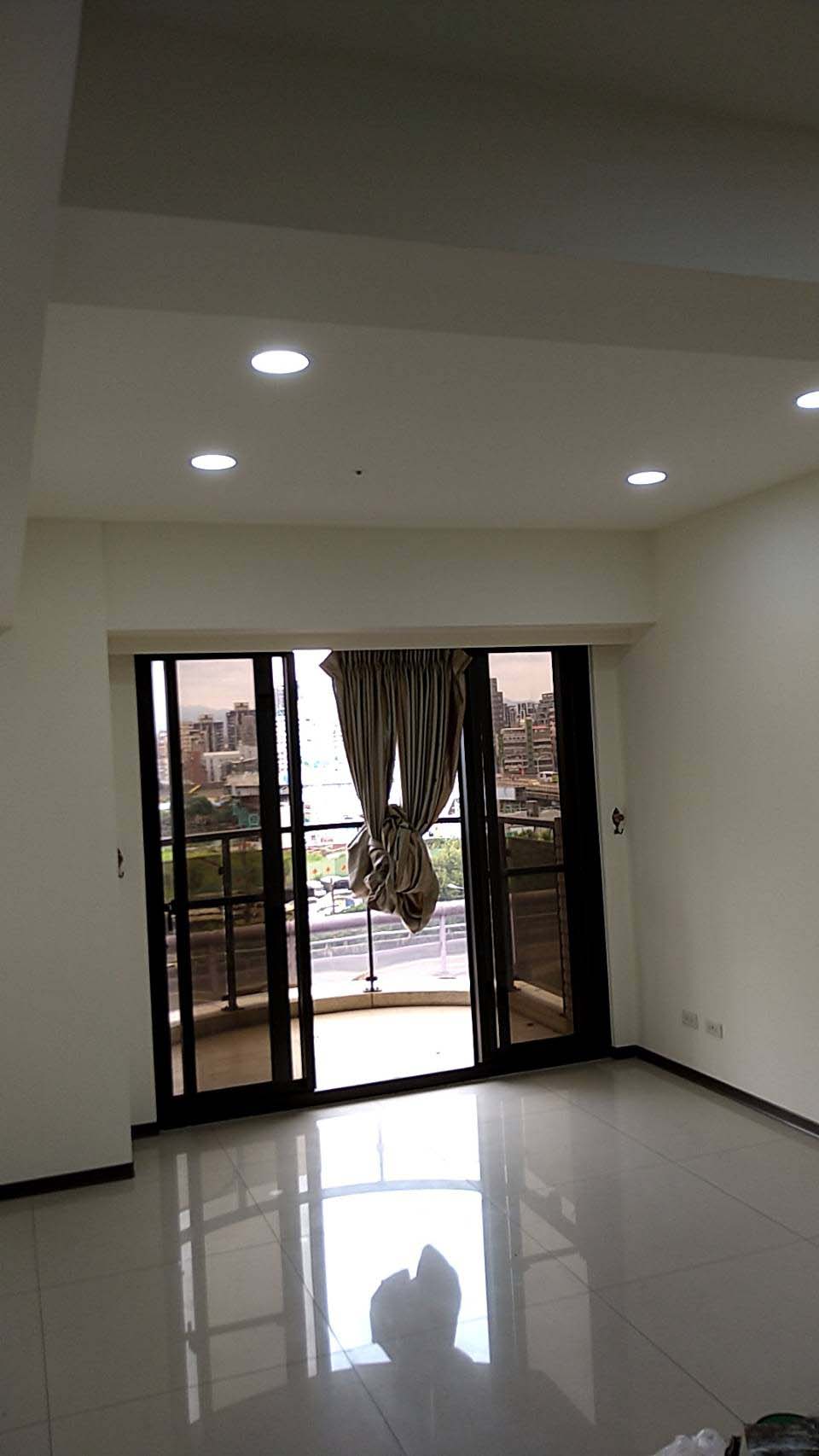 �����o��