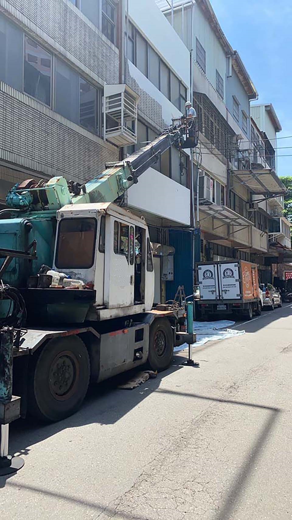 �����~��o��