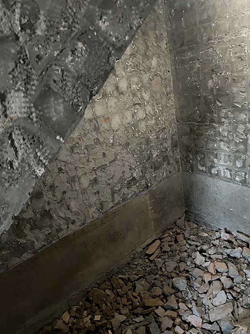 �������ۤu�{