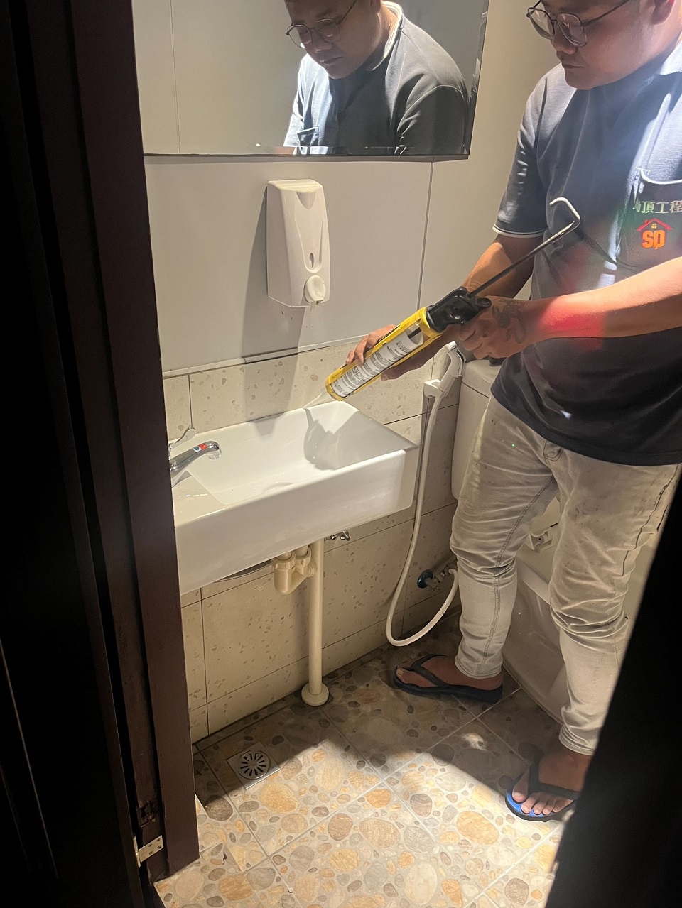 鳳山衛浴設備安裝