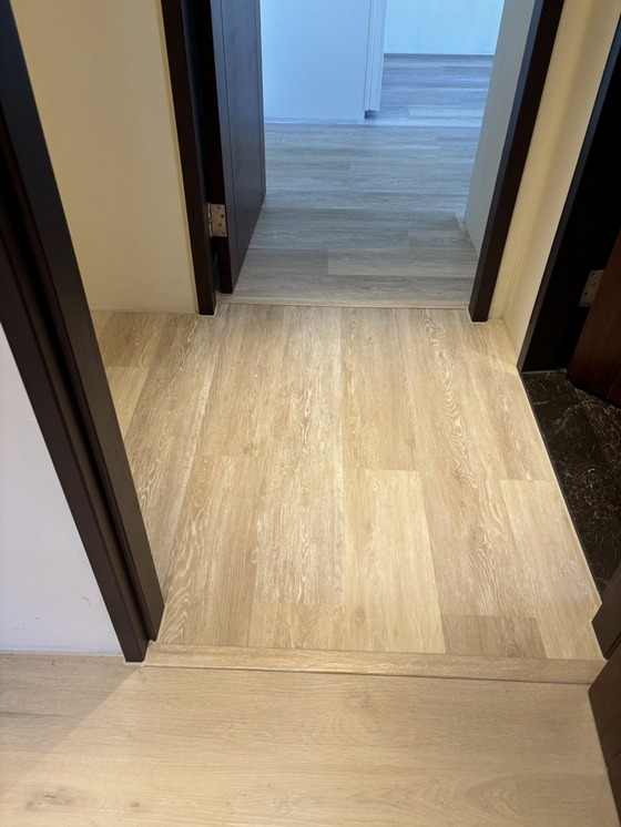 台中木地板-走廊鋪木地板