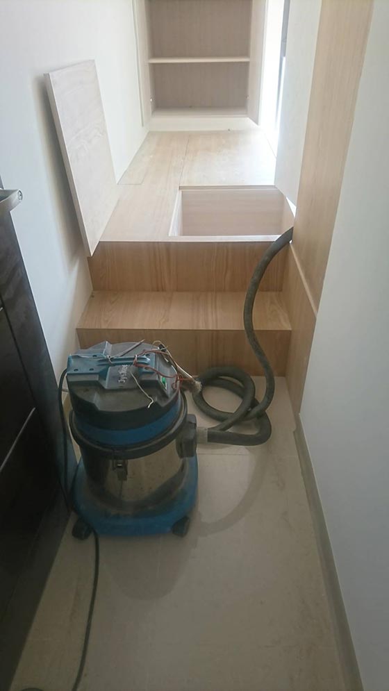 �x�����F���ϥ�βM��