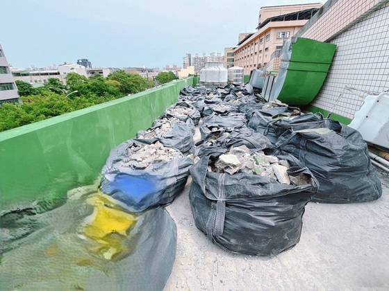 �Z���ϩǤ�