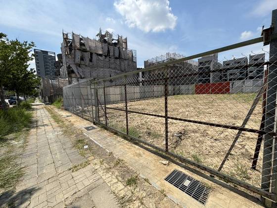 �j�w�ϳ��X�[�]