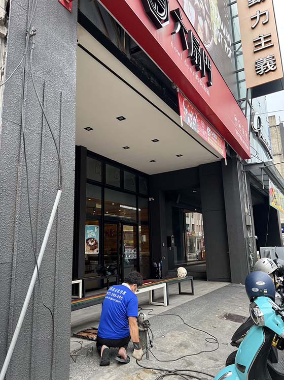 �n�뤤�d�q����