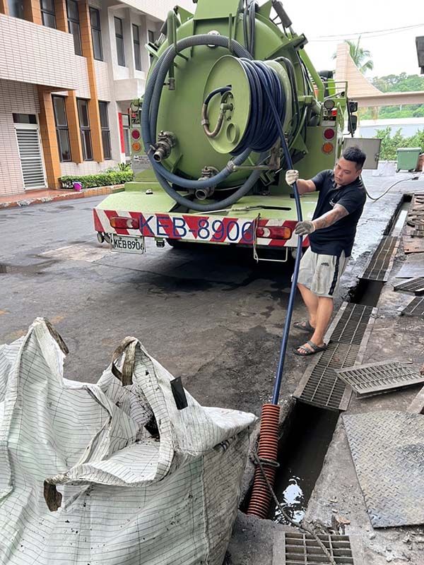 �D�s�M����