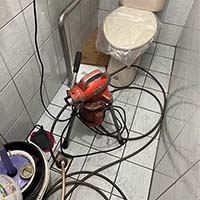 �n��q����