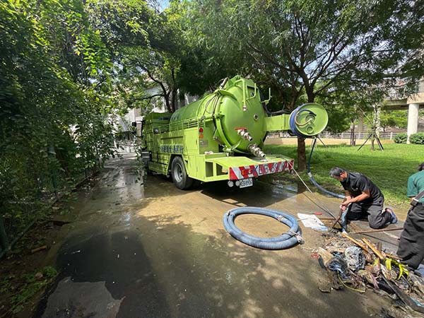 �l��m�M����