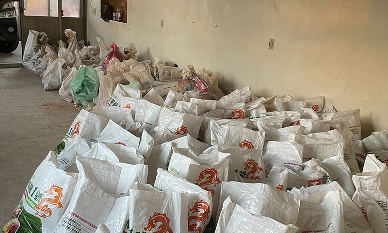 ���˩�M�B