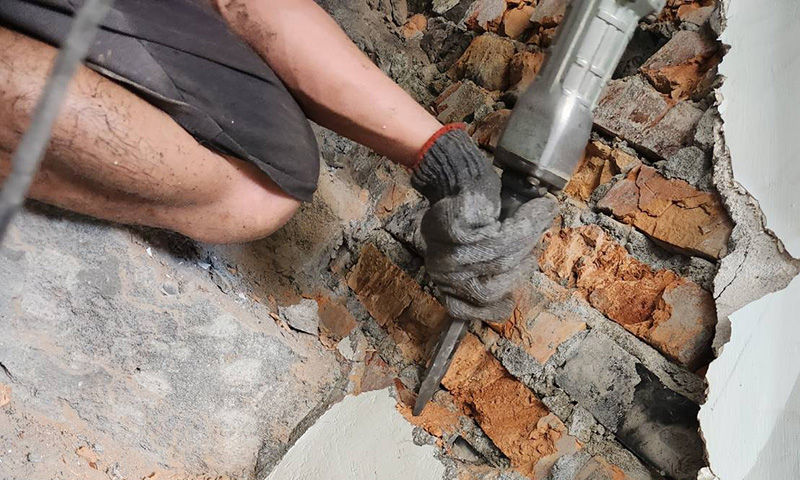 ���˩�M�B