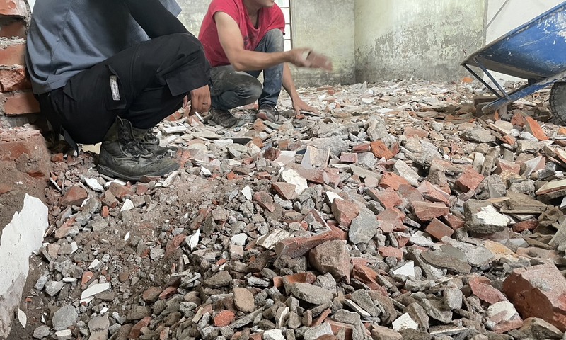 ���˩�M�B