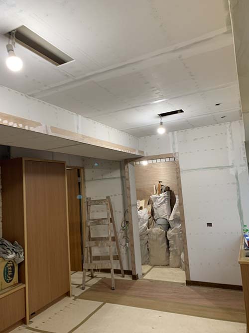 �j�P�Ϫo��-�x�_���j�P�����s����C���o��