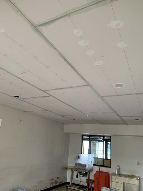 �����o��