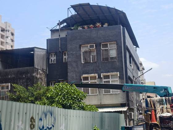 台南安平區固定籠外牆防水工程