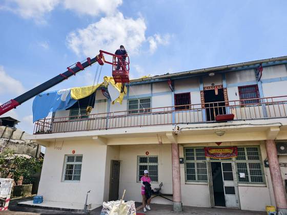 白河區屋頂因風災破損帆布覆蓋保護工程